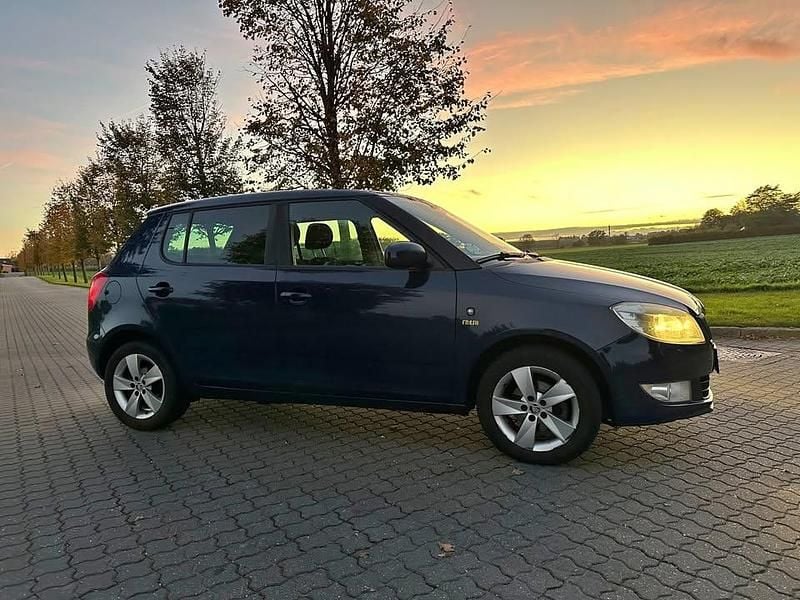 Blå Brugt 2014 Skoda Fabia Fresh Hatchback | 24.999 kr. - Billede 1/4