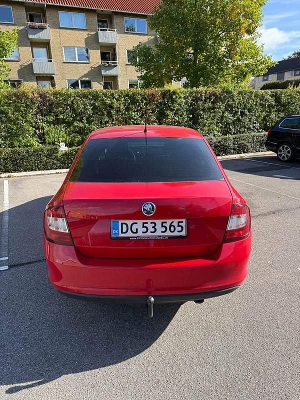 Brugt Skoda Rapid 105 HK (77 kW) 2014 Rød Hatchback