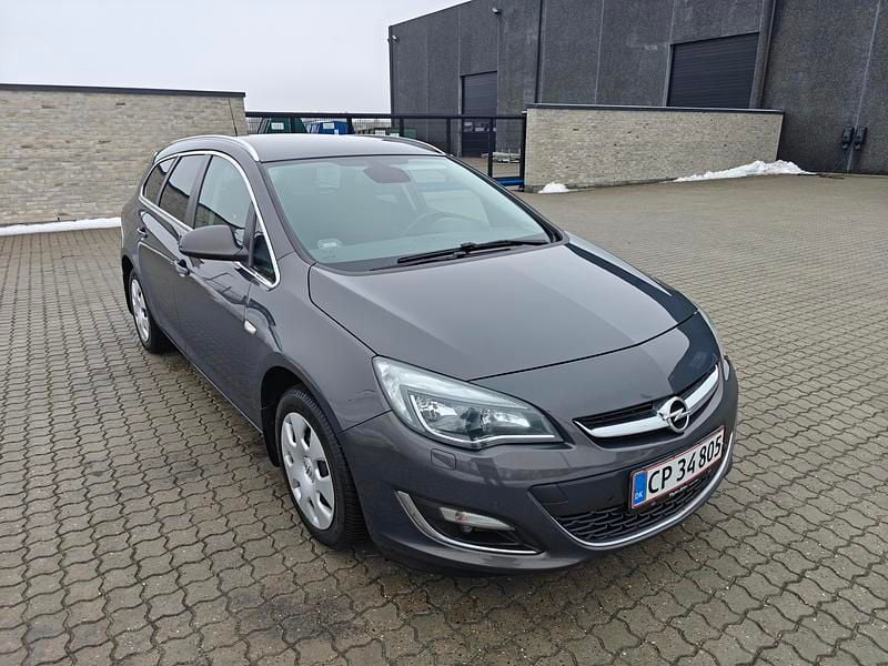 Brugt Opel Astra Sport 140 HK (102 kW) 2013 Grå Stationcar