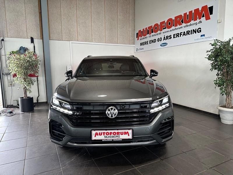 Brugt VW Touareg R-line 286 HK (210 kW) 2018 Gråmetal SUV
