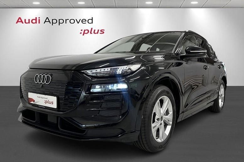 Sortmetal Brugt 2025 Audi Q6 e-tron Comfort SUV | 669.900 kr. (Super pris) - Billede 1/4