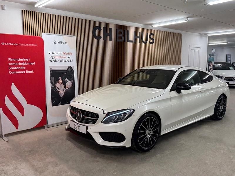Perlemorshvid Brugt 2016 Mercedes C250 AMG line Coupe | 279.500 kr. (Dyr) - Billede 1/4