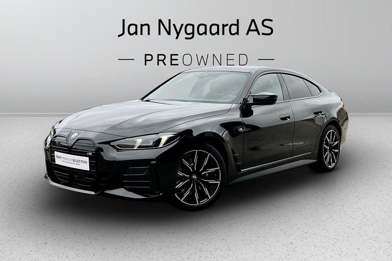 Sortmetal Brugt 2025 BMW i4 M Sport Sedan | 569.900 kr. (Dyr) - Billede 1/4