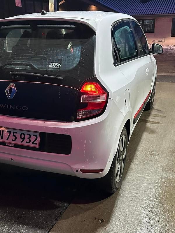 Brugt Renault Twingo SE 70 HK (51 kW) 2015 Hvid Hatchback