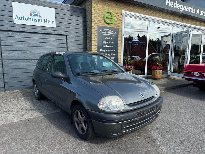 Brugt 2001 Renault Clio II Authentique | 6.800 kr. - Billede 1/4