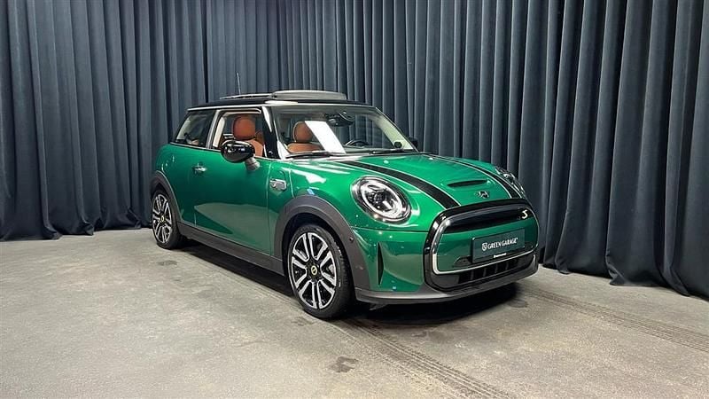 Brugt Mini Cooper SE 135 kW (184 HK) 2023 British racing green Hatchback