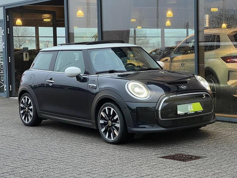 Mørkblåmetal Brugt 2022 Mini Cooper SE Classic Hatchback | 164.700 kr. (Fair pris) - Billede 1/4