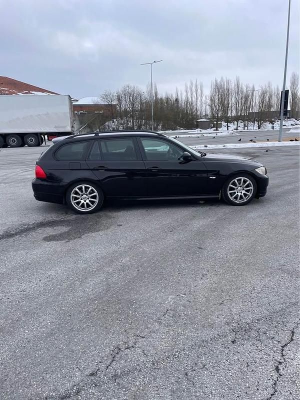 Brugt BMW 320 177 HK (130 kW) 2009 Stationcar