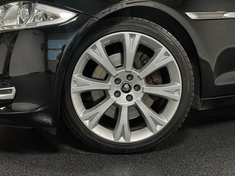 Brugt Jaguar XJ Portfolio 385 HK (283 kW) 2010 Grå Sedan