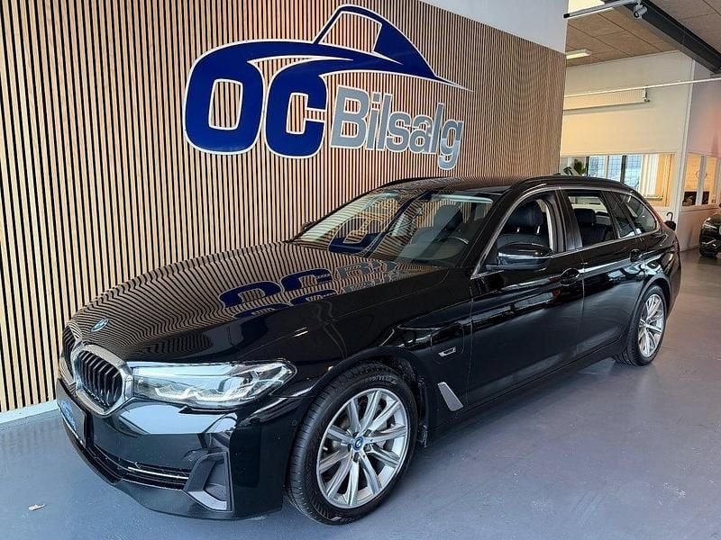 Sort Brugt 2021 BMW 530e Sport Line Stationcar | 289.800 kr. (Fair pris) - Billede 1/4