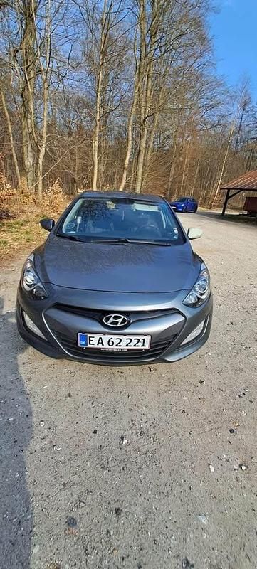 Grå Brugt 2012 Hyundai i30 MPV | 47.000 kr. (Fair pris) - Billede 1/4