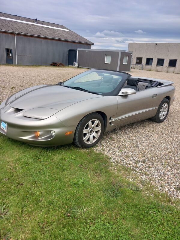 Grå Brugt 2002 Pontiac Firebird | 175.000 kr. - Billede 1/4