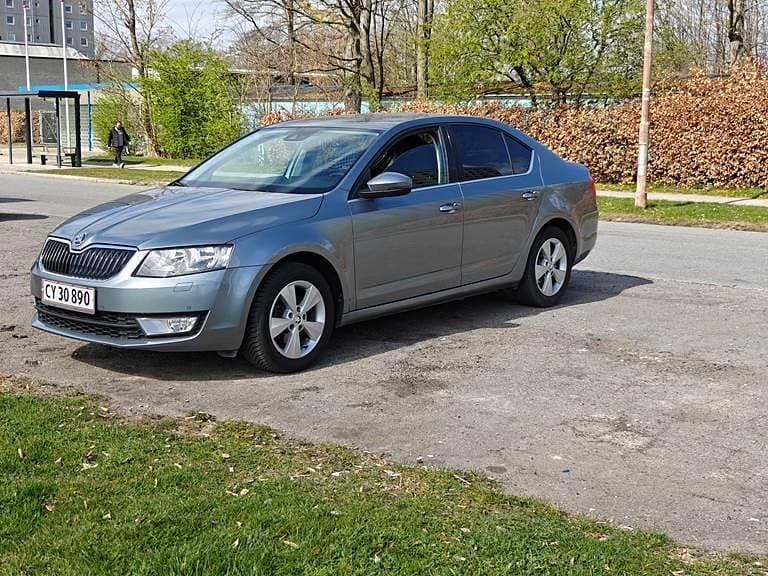 Brugt 2013 Skoda Octavia Hatchback | 84.000 kr. (Dyr) - Billede 1/3