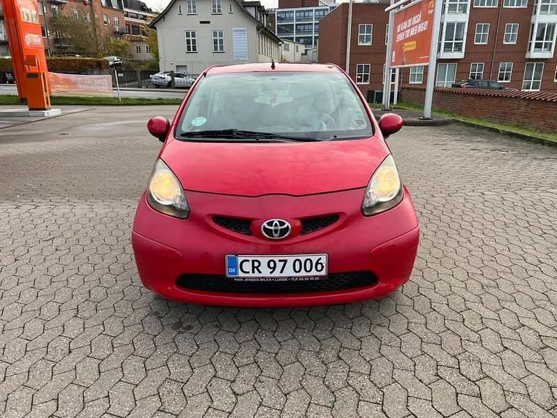 Brugt Toyota Aygo 68 HK (50 kW) 2006 Hatchback