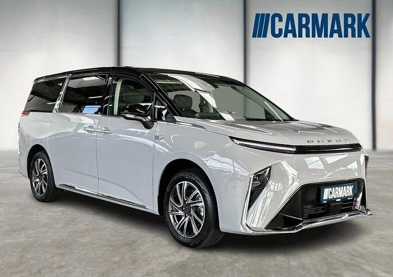 Grå Ny 2025 Maxus MIFA 9 MPV | 369.900 kr. - Billede 1/4