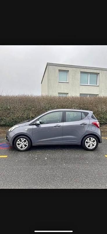 Brugt Hyundai i10 65 HK (47 kW) 2014 Grå Hatchback