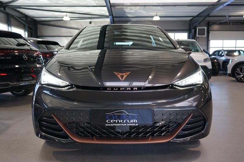 Brugt Cupra Born e-Boost 169 kW (231 HK) 2023 Gråmetal Hatchback