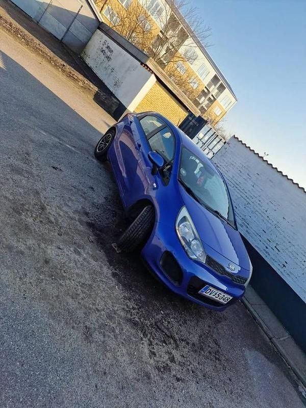 Brugt Kia Rio 75 HK (55 kW) 2013 Blå MPV