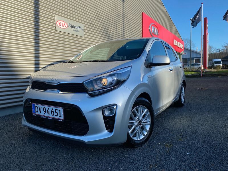 Sparkling silver Brugt 2023 Kia Picanto Hatchback | 147.900 kr. (Fair pris) - Billede 1/4