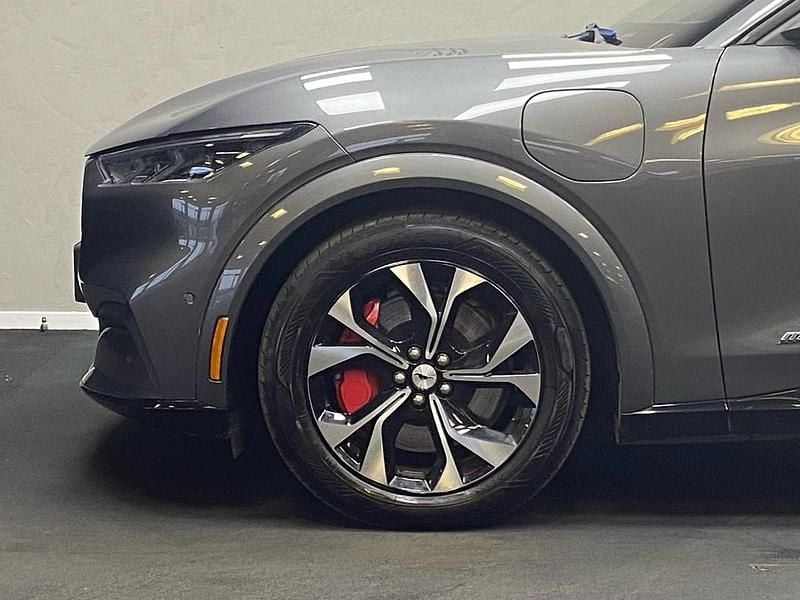 Brugt Ford Mustang Mach-E Premium 258 kW (351 HK) 2021 Gray SUV