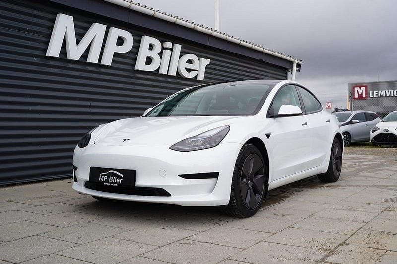 Perlemorshvid Brugt 2022 Tesla Model 3 RWD Sedan | 214.900 kr. (God pris) - Billede 1/4