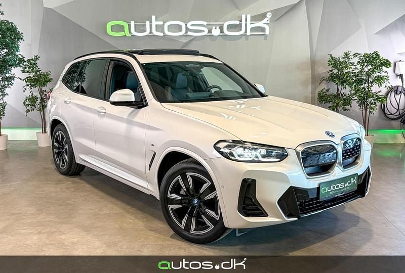 Hvidmetal Brugt 2022 BMW iX3 M Sport SUV | 359.000 kr. (Fair pris) - Billede 1/3