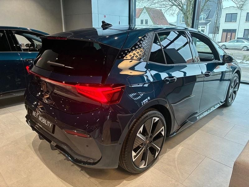 Ny Cupra Born VZ 239 kW (326 HK) 2026 Blåmetal Hatchback