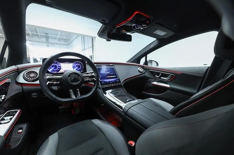 Brugt Mercedes EQE350 214 kW (292 HK) 2025 Sølvmetal Sedan