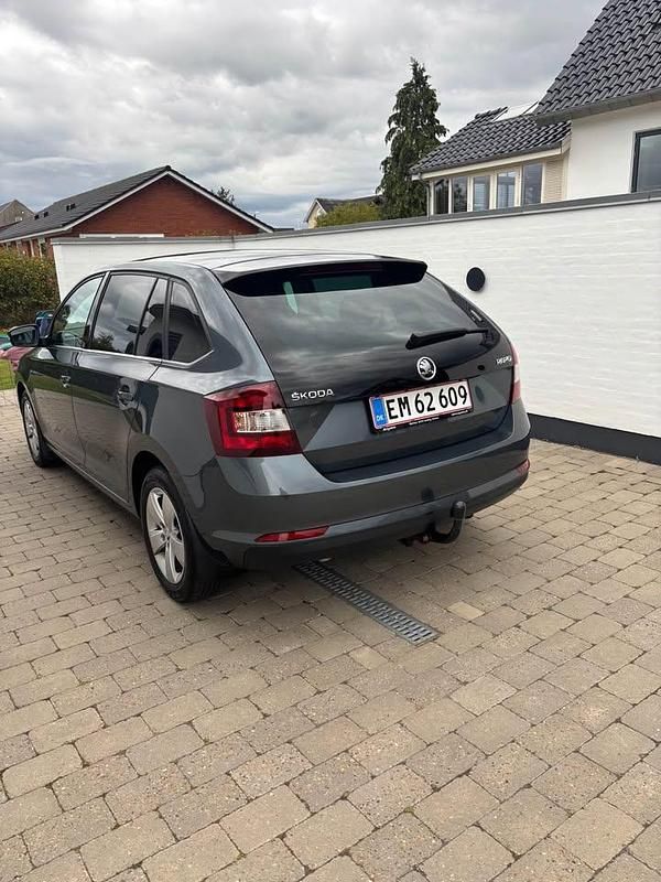 Brugt Skoda Rapid 110 HK (80 kW) 2018 Grå Hatchback