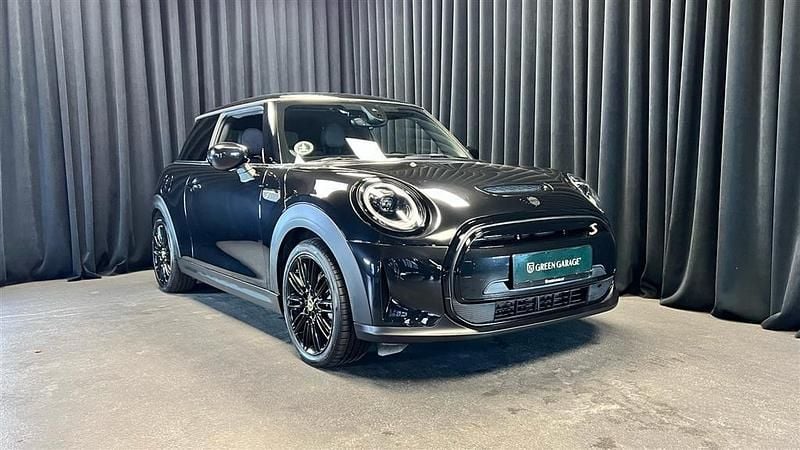 Midnight black Brugt 2022 Mini Cooper Hatchback | 164.900 kr. (Lidt for dyr) - Billede 1/1