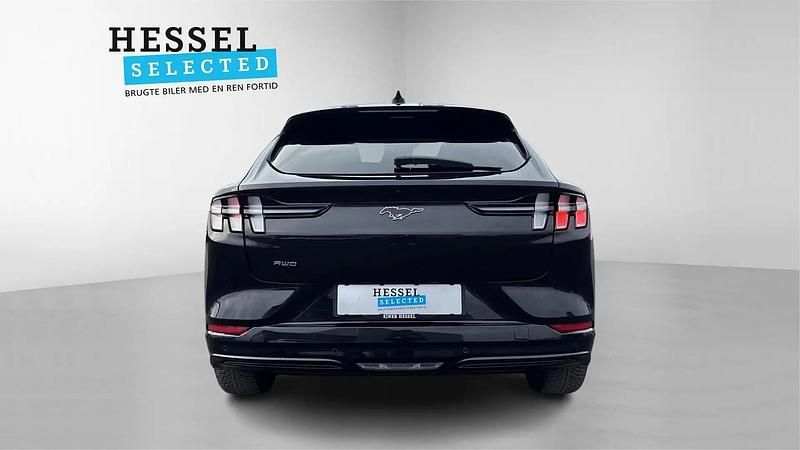 Brugt Ford Mustang Mach-E 197 kW (269 HK) 2022 Absolute black SUV
