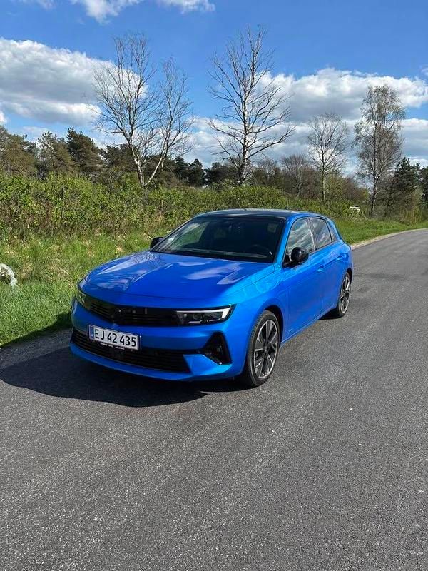 Brugt Opel Astra 114 kW (156 HK) 2023 Blå Hatchback