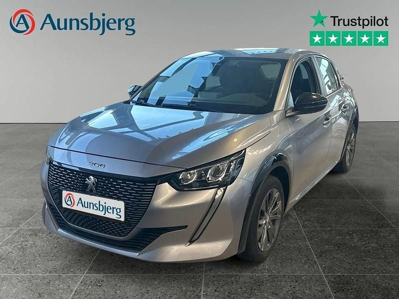 Brugt Peugeot e-208 Active 100 kW (136 HK) 2022 Sølv metal Hatchback