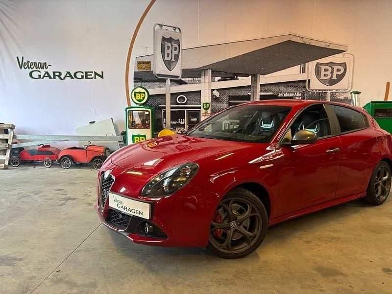 Rød Brugt 2017 Alfa Romeo Giulietta Veloce | 174.900 kr. - Billede 1/4