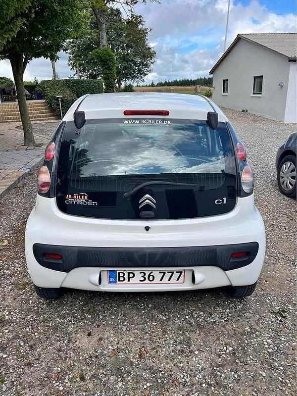 Hvid Brugt 2012 Citroën C1 Hatchback | 19.900 kr. - Billede 1/4