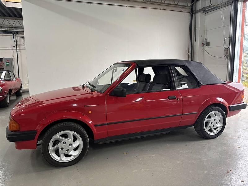 Brugt 1986 Ford Escort Cabriolet | 49.000 kr. - Billede 1/4
