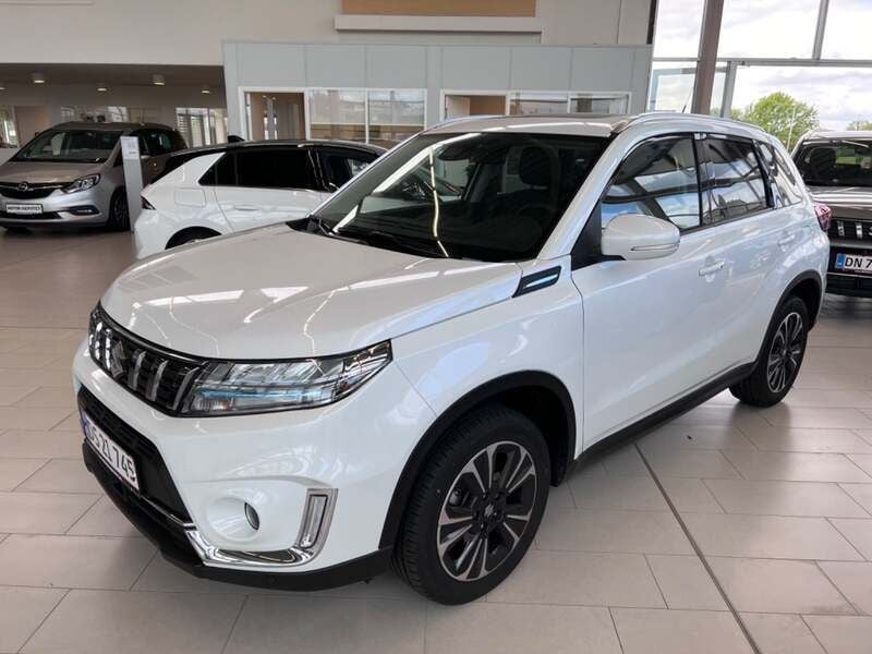 Hvid Brugt 2023 Suzuki Vitara Adventure SUV | 234.700 kr. (Fair pris) - Billede 1/4
