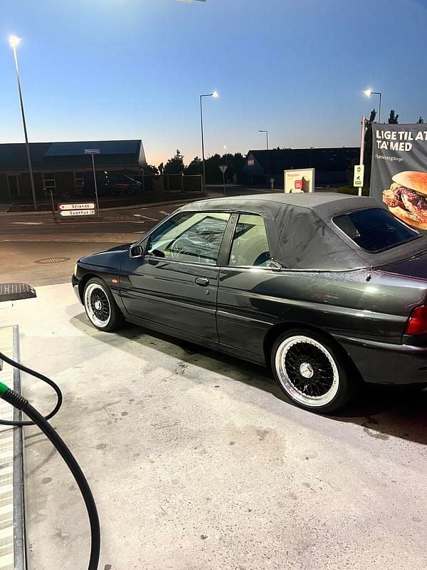 Øvrige Brugt 1995 Ford Escort Cabriolet | 78.000 kr. - Billede 1/4