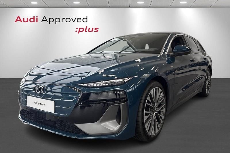 Blåmetal Brugt 2025 Audi A6 e-tron Performance Stationcar | 534.900 kr. - Billede 1/4
