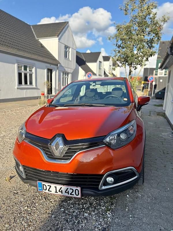 Brugt Renault Captur 90 HK (66 kW) 2014 Orange SUV