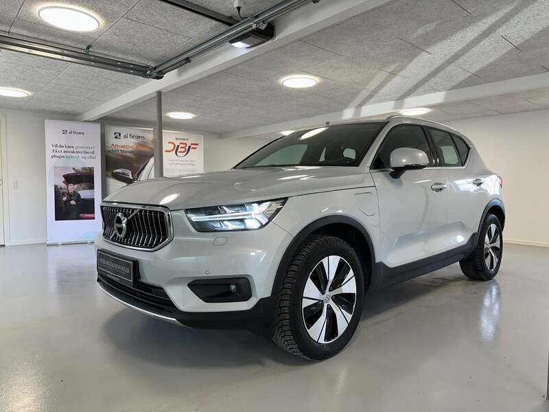 Hvidmetal Brugt 2020 Volvo XC40 Inscription SUV | 259.900 kr. (Fair pris) - Billede 1/4