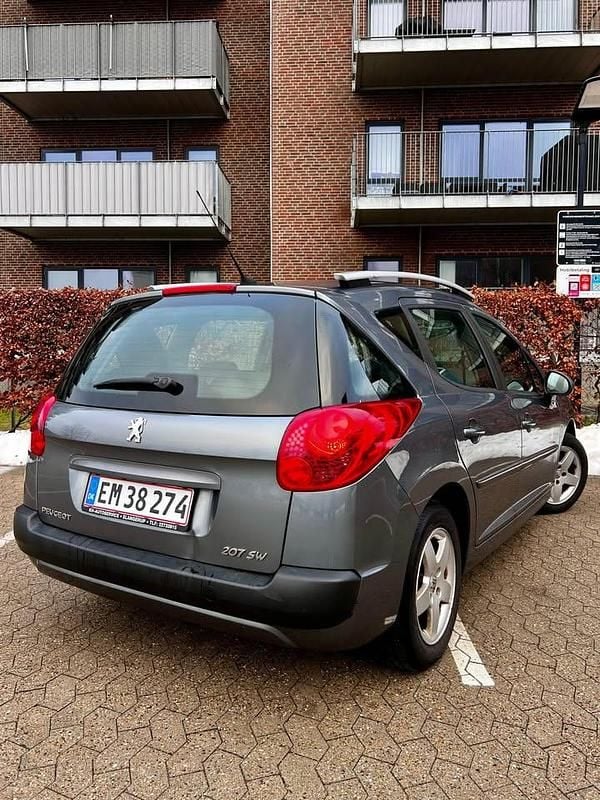 Brugt Peugeot 207 90 HK (66 kW) 2010 Stationcar