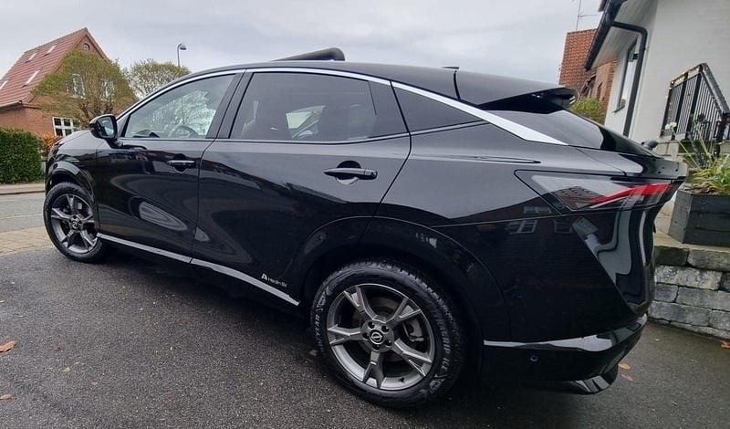Sortmetal Brugt 2024 Nissan Ariya SUV | 279.800 kr. - Billede 1/3