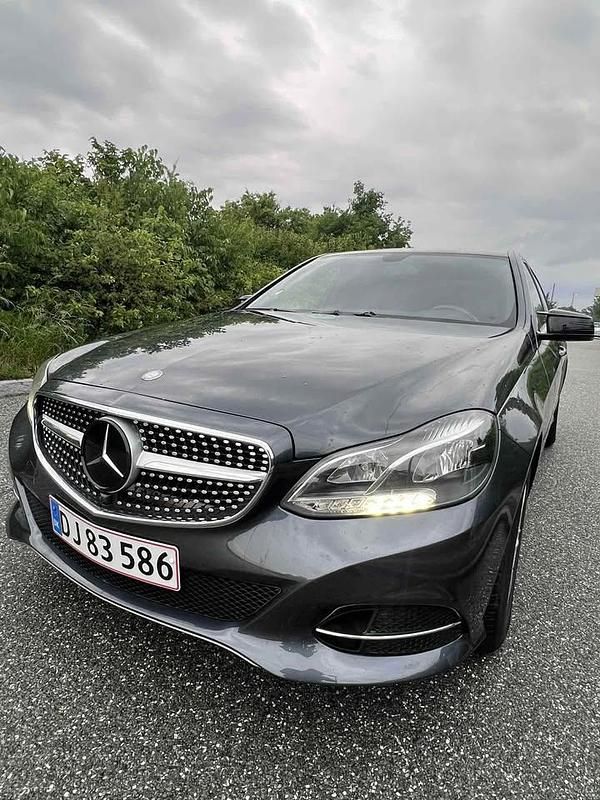 Brugt Mercedes E220 170 HK (125 kW) 2012 Grå Sedan