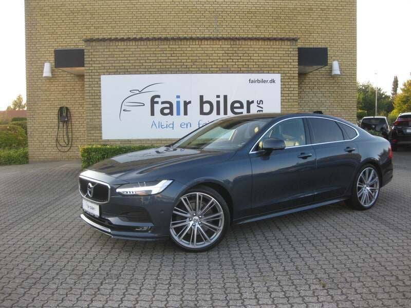 Blåmetal Brugt 2018 Volvo S90 Momentum Sedan | 324.900 kr. - Billede 1/4
