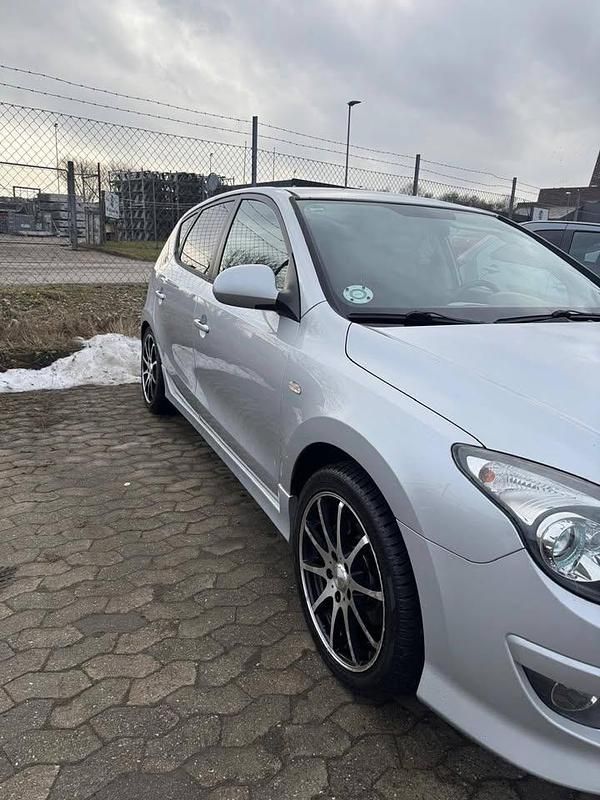 Brugt Hyundai i30 128 HK (94 kW) 2011 Hatchback