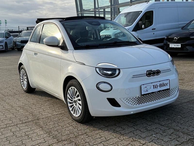 Hvid Brugt 2023 Fiat 500e Icon Cabriolet | 146.800 kr. (Fair pris) - Billede 1/4