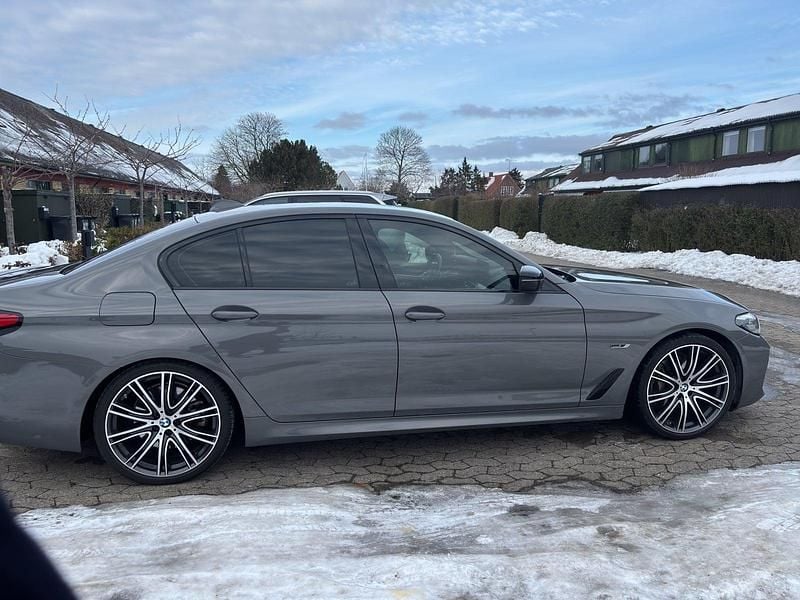 Brugt BMW 545e M Sport 394 HK (289 kW) 2022 Grå Sedan