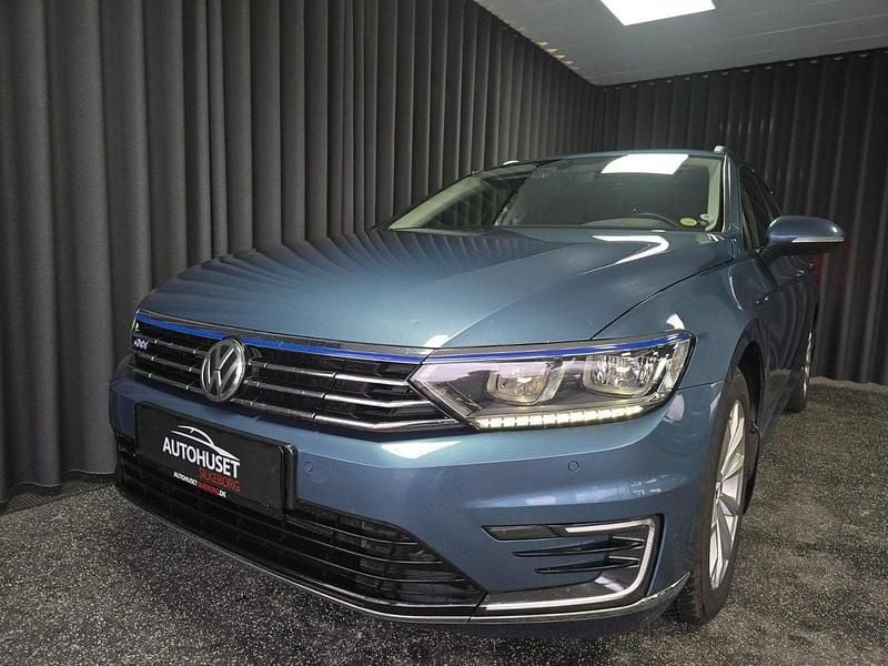 Blåmetal Brugt 2018 VW Passat Highline Stationcar | 154.900 kr. (God pris) - Billede 1/4