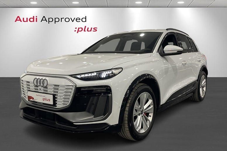 Hvidmetal Brugt 2024 Audi Q6 e-tron Performance SUV | 529.900 kr. - Billede 1/4
